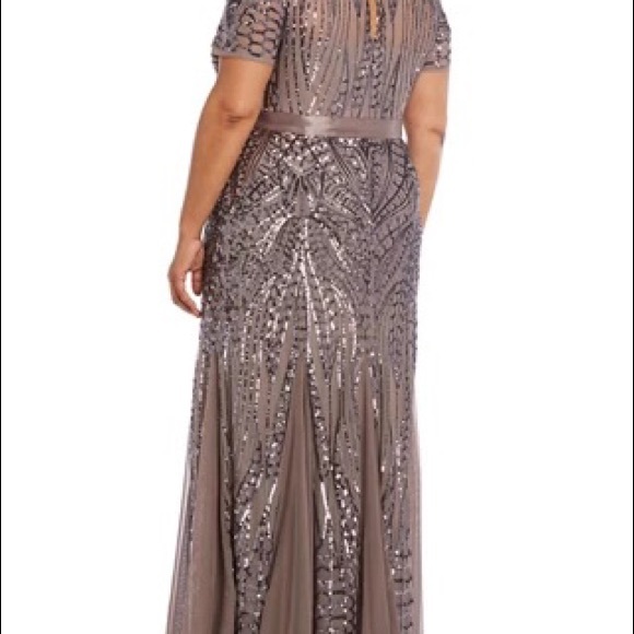 Short Sleeve Beaded Long Gown - Picture 7 of 7